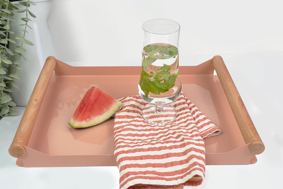 HNH-704 METAL TEPSİ | Ahşap Saplı Pastel Sunum Tepsisi