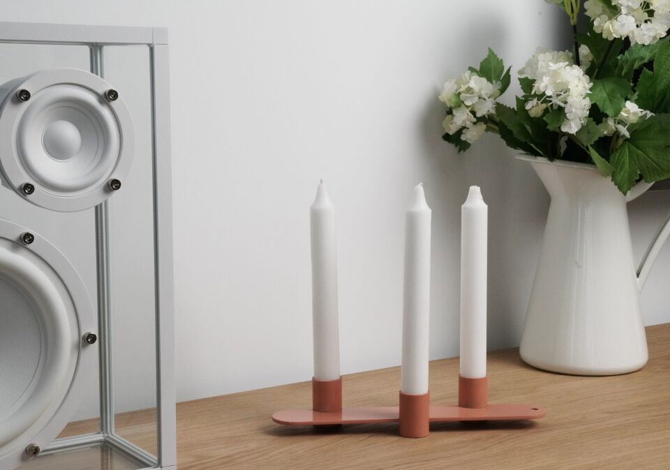 HNH-202 MUMLUK | Üçlü Tek Parça Metal Mumluk