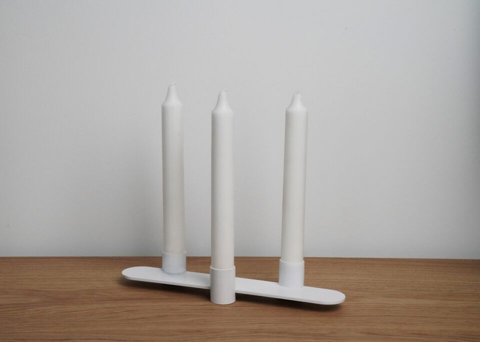 HNH-202 MUMLUK | Üçlü Tek Parça Metal Mumluk