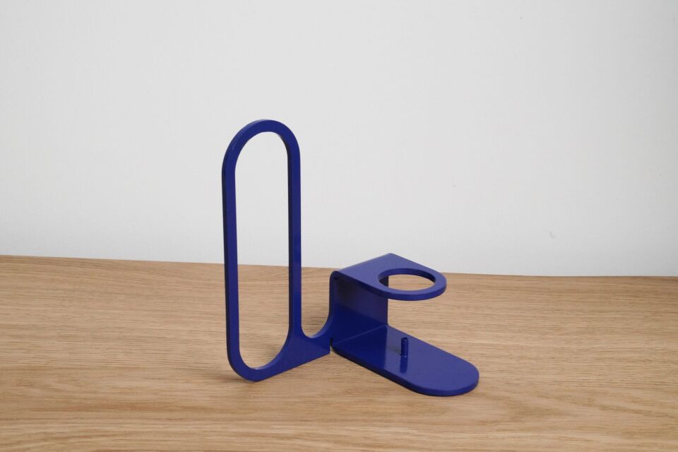 HNH-203 MUMLUK | İğneli Minimal Metal Mumluk